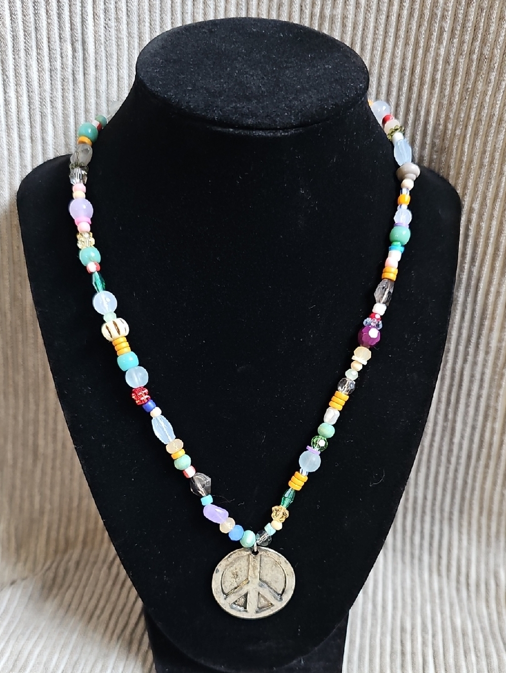 Plunder Multicolor Beaded Necklace with Peace Pendant